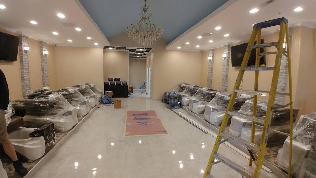 Fox Run Shopping Center | shopping mall | 615 Solomons Island Rd N, Prince Frederick, MD 20678, USA | 6108347287 OR +1 610-834-7287