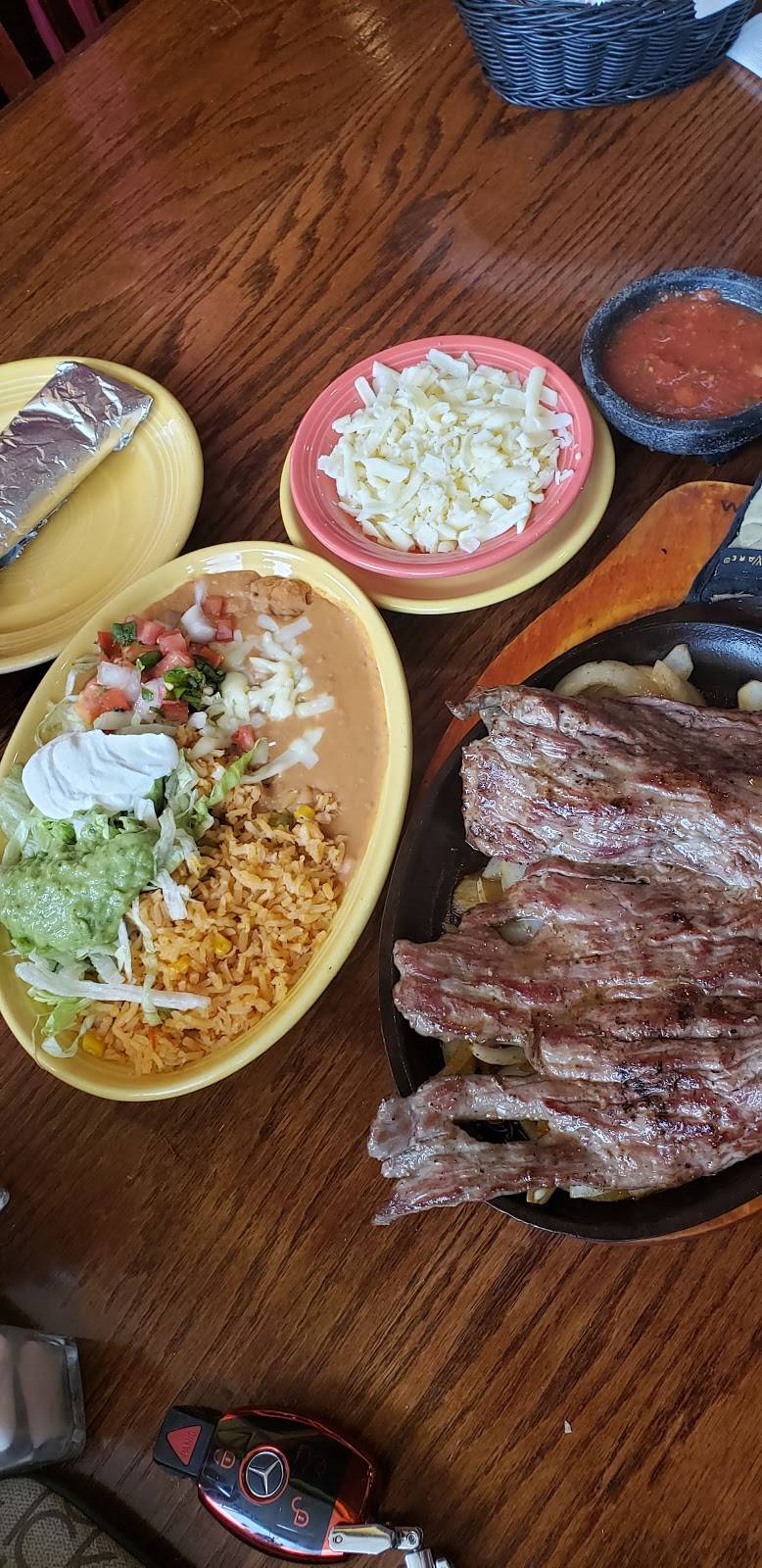 Carretas Grill | restaurant | 1821 Hickory Ave, Harahan, LA 70123, USA | 5043054833 OR +1 504-305-4833