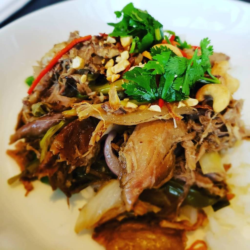 Duck & Roll | restaurant | 4800 Main St Suite 102, Kansas City, MO 64112, USA | 8162148736 OR +1 816-214-8736