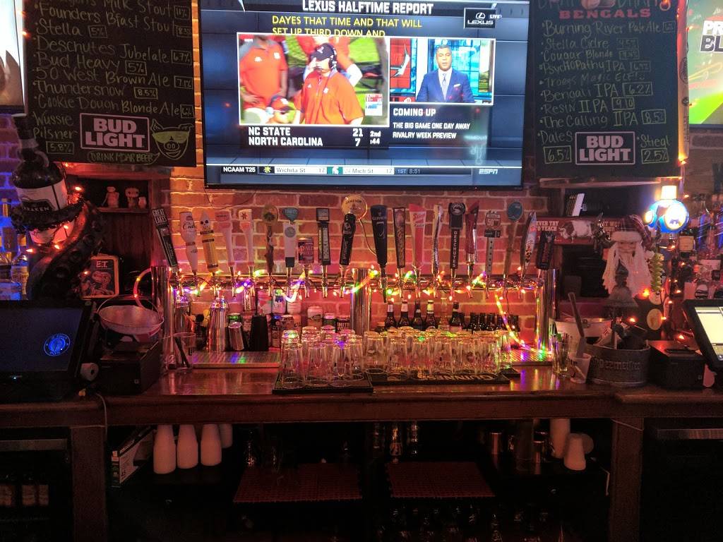 Blind Pig | restaurant | 24 W 3rd St, Cincinnati, OH 45202, USA | 5133813114 OR +1 513-381-3114