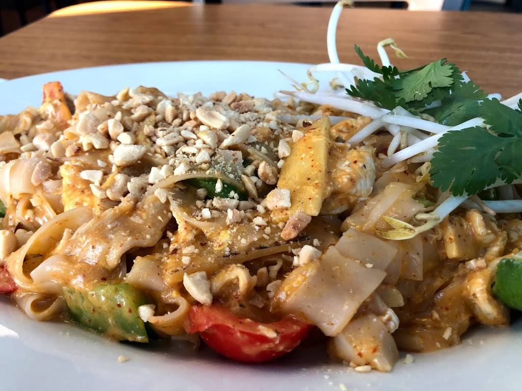 Thai Cuisine | restaurant | N1788 Lily of the Valley Dr, Greenville, WI 54942, USA | 9203640830 OR +1 920-364-0830