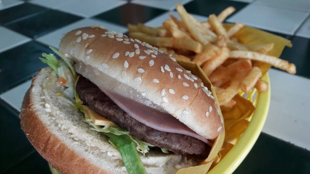 Hamburguesas Titos | restaurant | Av. Aquiles Serdan, Libertad, 22300 Tijuana, B.C., Mexico | 016646832480 OR +52 664 683 2480