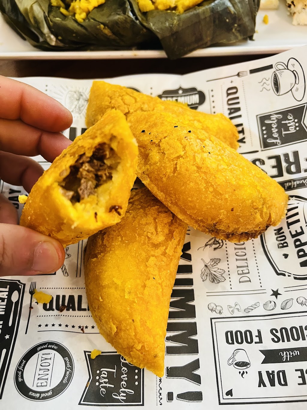 Colombia Tierra Querida FL | restaurant | 5022 N Federal Hwy, Lighthouse Point, FL 33064, USA | 9545320620 OR +1 954-532-0620