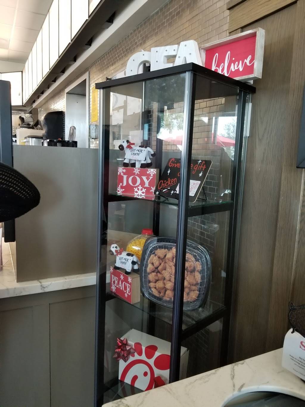 Chick-fil-A | restaurant | 2551 N Dale Mabry Hwy, Tampa, FL 33607, USA | 8132523537 OR +1 813-252-3537