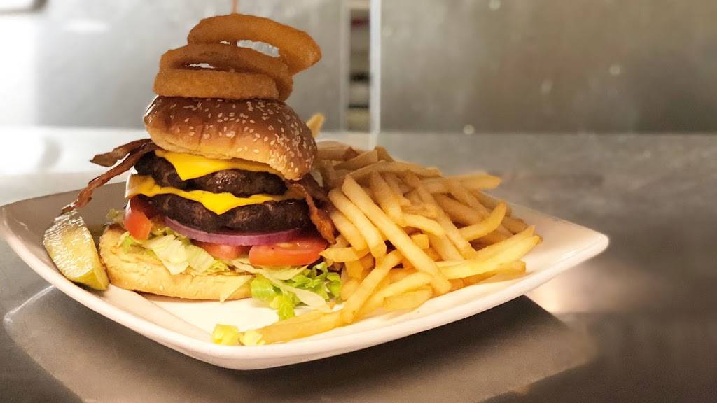 Gondolier Italian Restaurant and Pizza | restaurant | 10029 GA-92 #112, Woodstock, GA 30188, USA | 7705166292 OR +1 770-516-6292