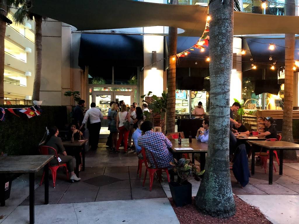 100 Montaditos | restaurant | 1401 Brickell Ave, Miami, FL 33131, USA | 7864093107 OR +1 786-409-3107