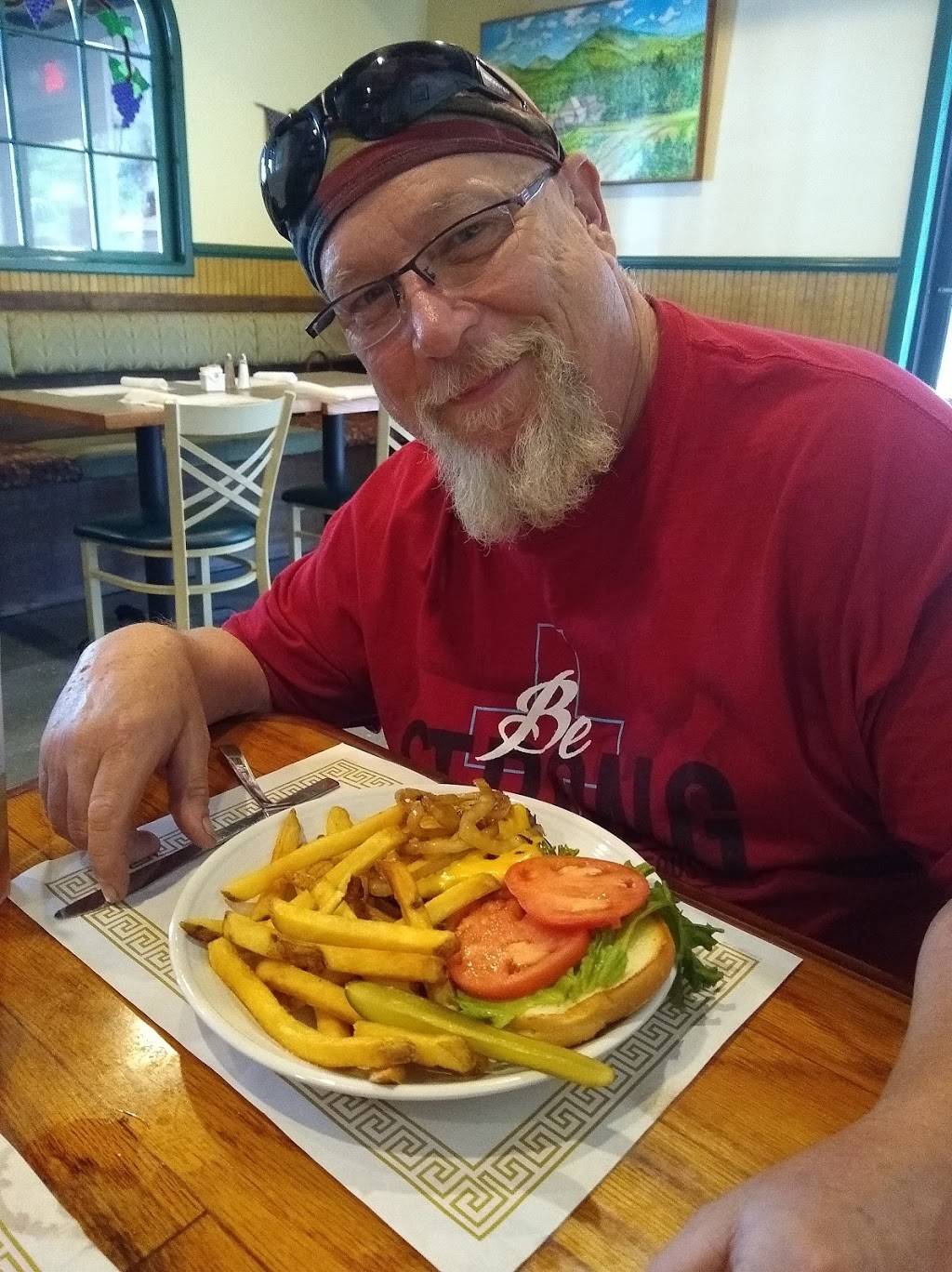 Lovingston Cafe | night club | 165 Front St, Lovingston, VA 22949, USA | 4342638000 OR +1 434-263-8000