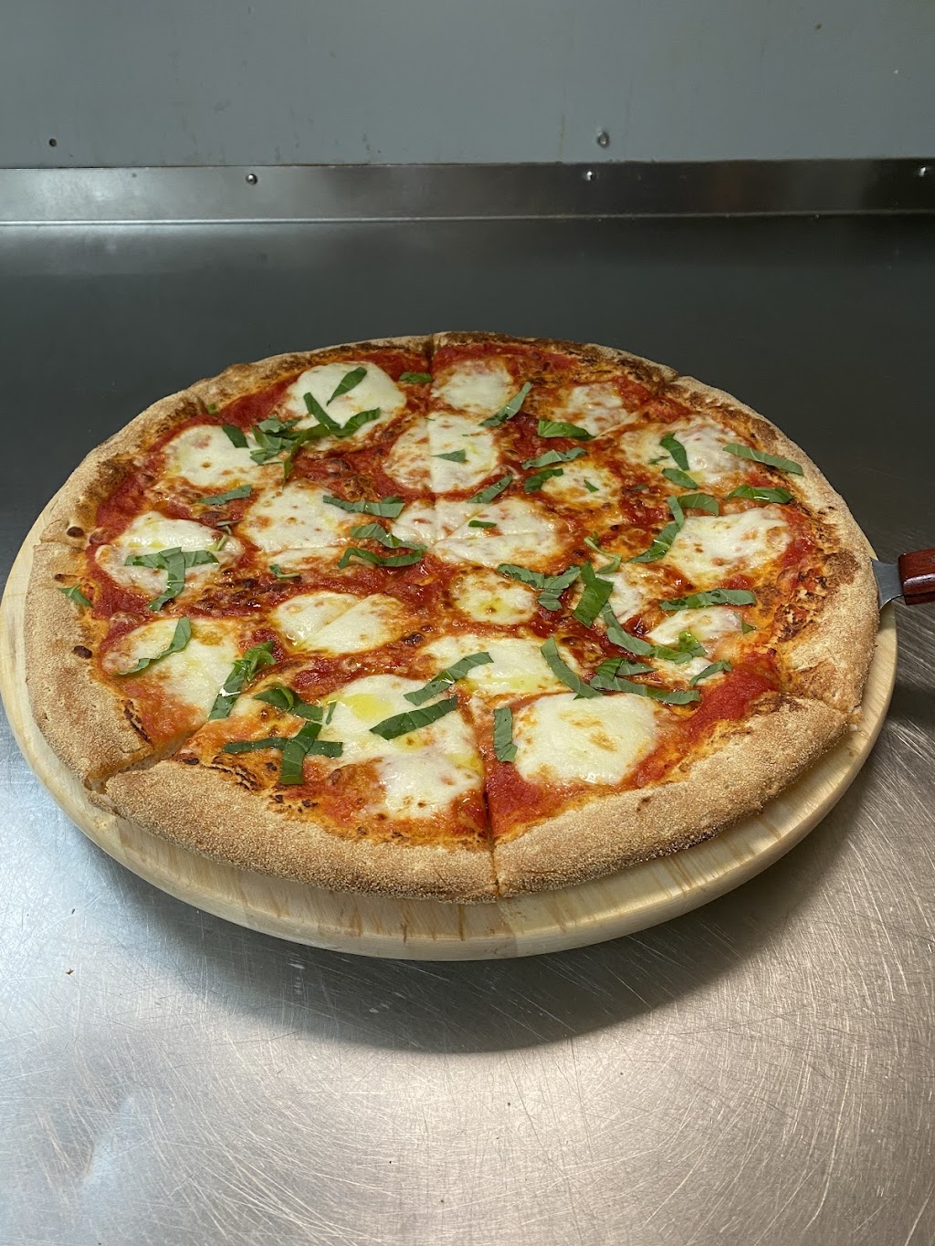 My Little Italy’s Pizza | restaurant | 2010 Princess Anne St, Fredericksburg, VA 22401, USA | 5407333171 OR +1 540-733-3171