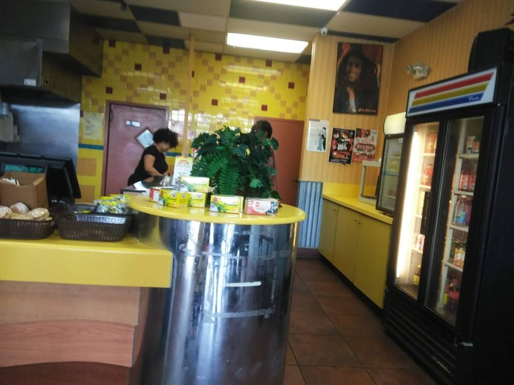 Golden Krust | bakery | 14913 N Florida Ave, Tampa, FL 33613, USA | 8139633800 OR +1 813-963-3800