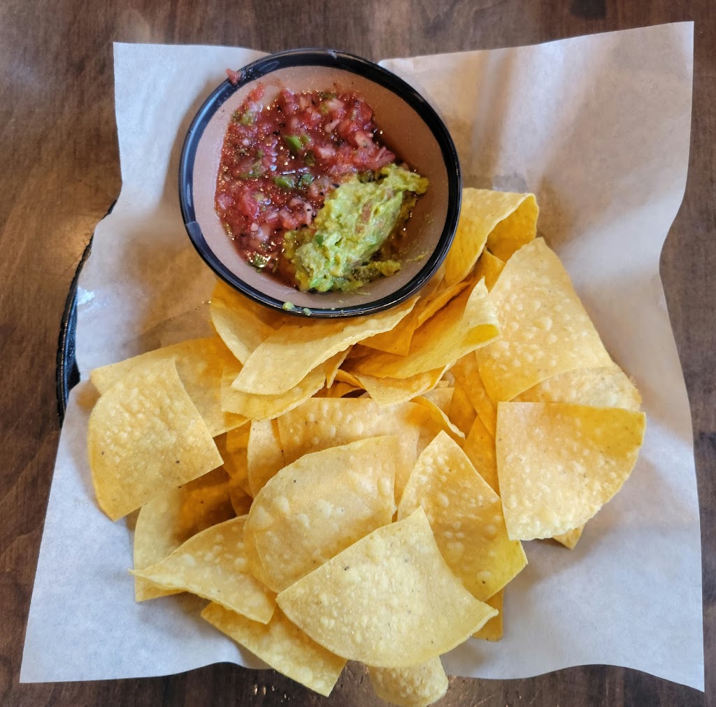 WINGERS Restaurant | restaurant | 4400 Rim Rock Rd A, Winnemucca, NV 89445, USA | 7756239544 OR +1 775-623-9544