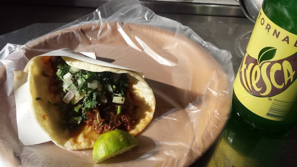 Tacos Aaron Rio | restaurant | José María Velazco 2232, Zona Urbana Rio Tijuana, 22010 Tijuana, B.C., Mexico | 016644956432 OR +52 664 495 6432