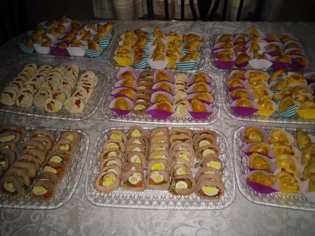 La Mateada Dulce | restaurant | 909 E Lake St, Aurora, IL 60506, USA | 3312622508 OR +1 331-262-2508