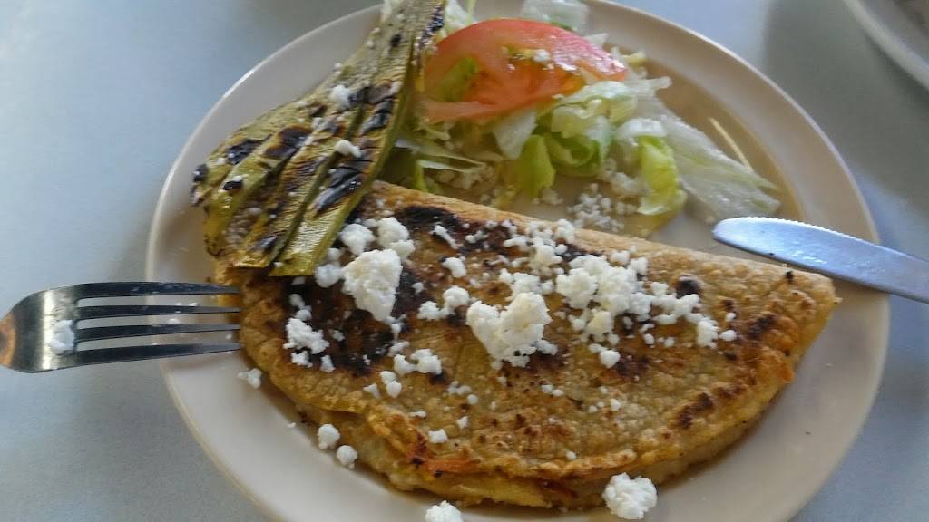 El Ojo De Agua Taqueria | restaurant | 580 S San Jacinto Ave, San Jacinto, CA 92583, USA | 9516541476 OR +1 951-654-1476