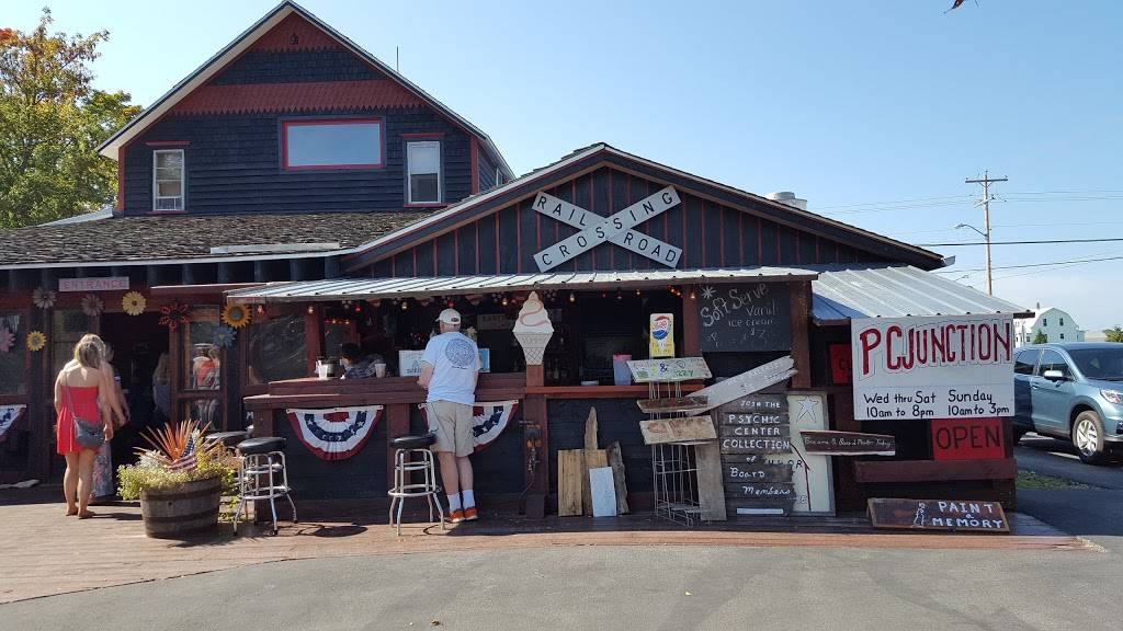 PC Junction | restaurant | 7898 Co Rd A, Baileys Harbor, WI 54202, USA | 9208392048 OR +1 920-839-2048