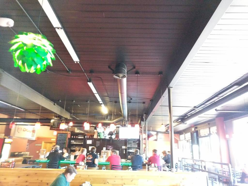 Pit Stop Taproom & Pub | restaurant | 216 SW 153rd St, Burien, WA 98166, USA | 2064208412 OR +1 206-420-8412