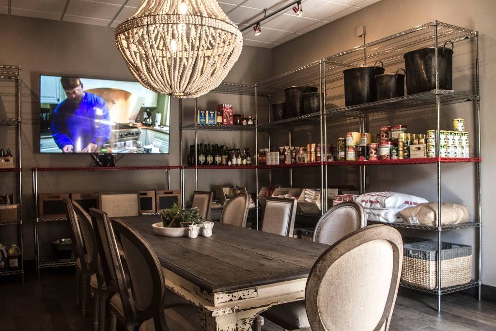 Cafe Rule & Wine Bar | restaurant | 242 11th Ave NE, Hickory, NC 28601, USA | 8283242005 OR +1 828-324-2005