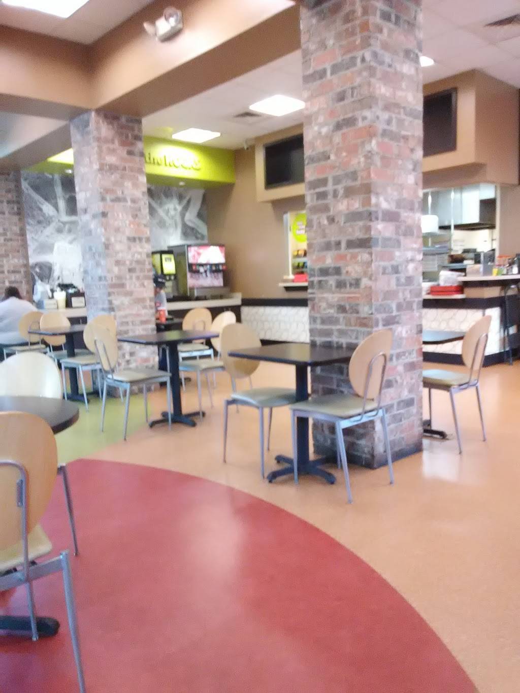 Schlotzskys | bakery | 1423 Sidney Baker St, Kerrville, TX 78028, USA | 8308953354 OR +1 830-895-3354