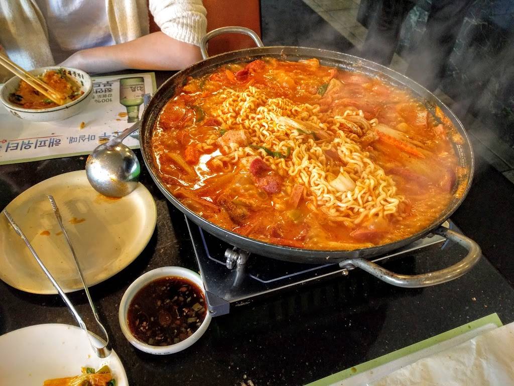 Southgate Garden | restaurant | 3703 150th Ave SE, Bellevue, WA 98006, USA | 4256039292 OR +1 425-603-9292