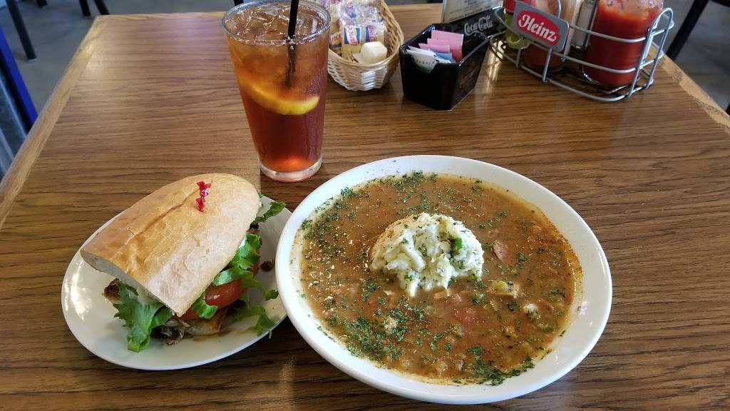 Chef Rons Gumbo Stop | restaurant | 2309 N Causeway Blvd, Metairie, LA 70001, USA | 5048352022 OR +1 504-835-2022