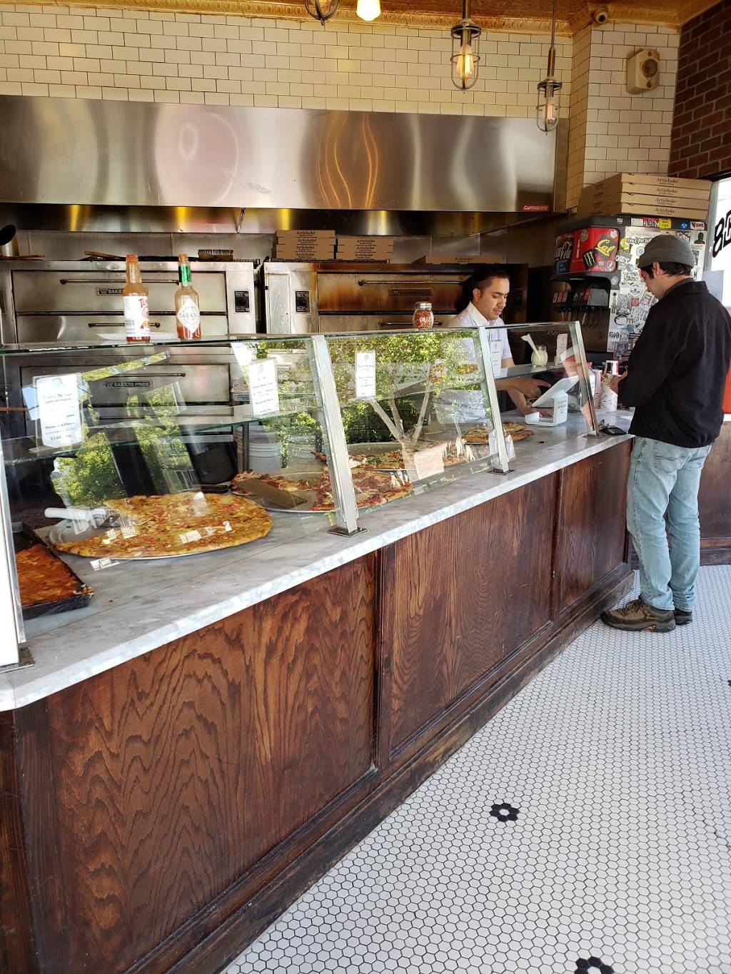 Artichoke Basilles Pizza | restaurant | 2590 Durant Ave, Berkeley, CA 94704, USA | 5107051266 OR +1 510-705-1266