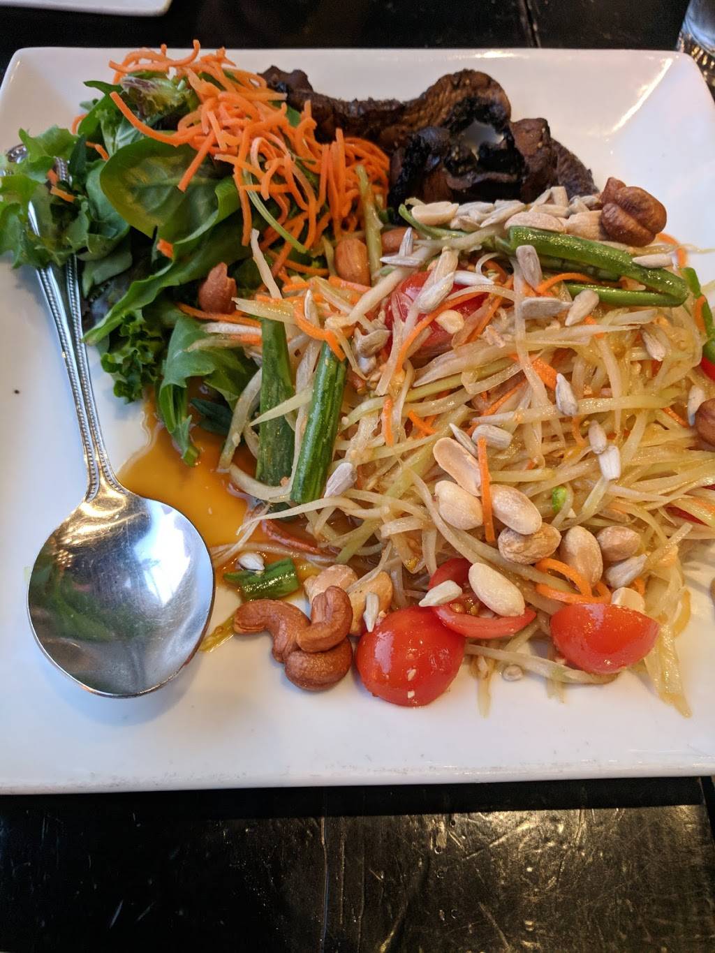 veSTATION | restaurant | 14435 Ventura Blvd, Sherman Oaks, CA 91423, USA | 8187848388 OR +1 818-784-8388