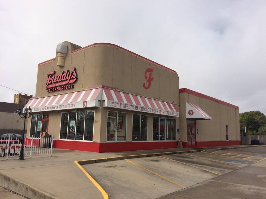 Freddys Frozen Custard & Steakburgers | restaurant | 1314 S Broadway St, Pittsburg, KS 66762, USA | 6203086508 OR +1 620-308-6508