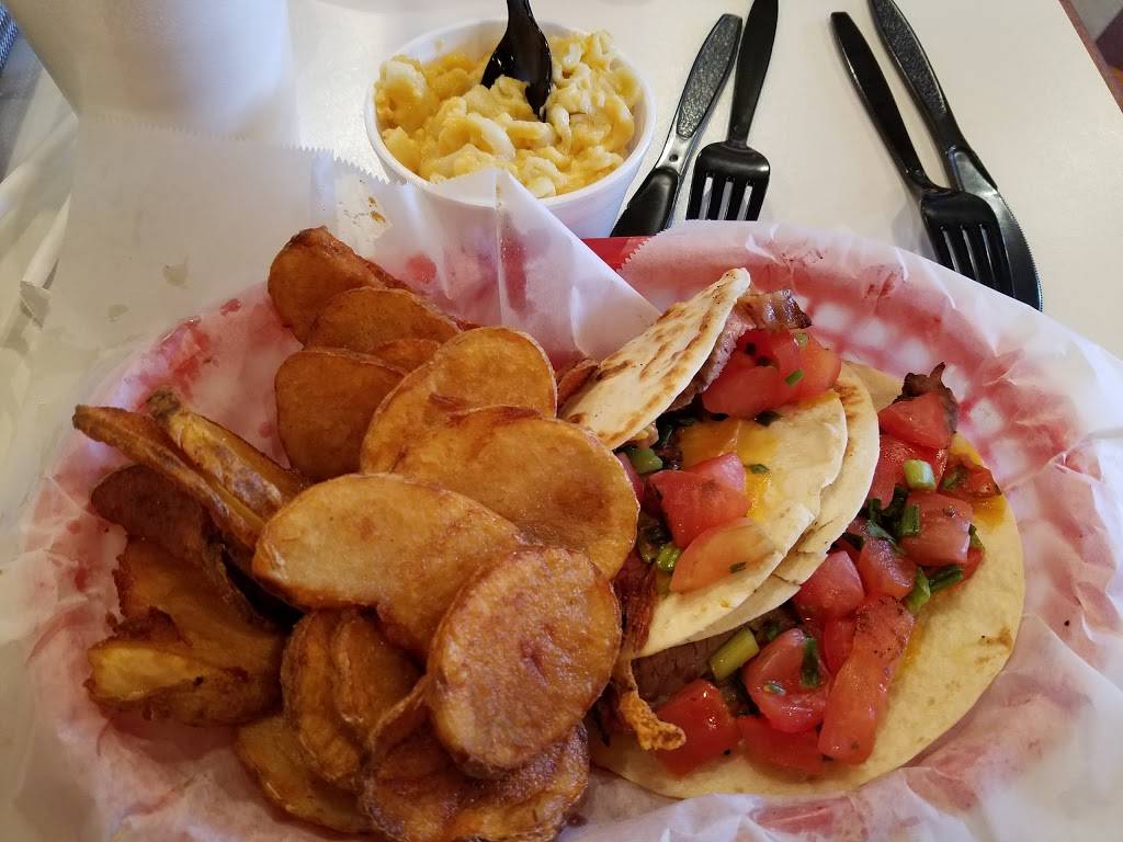 Pok-E-Joes | restaurant | 4925 Boonsboro Rd, Lynchburg, VA 24503, USA | 4343865637 OR +1 434-386-5637