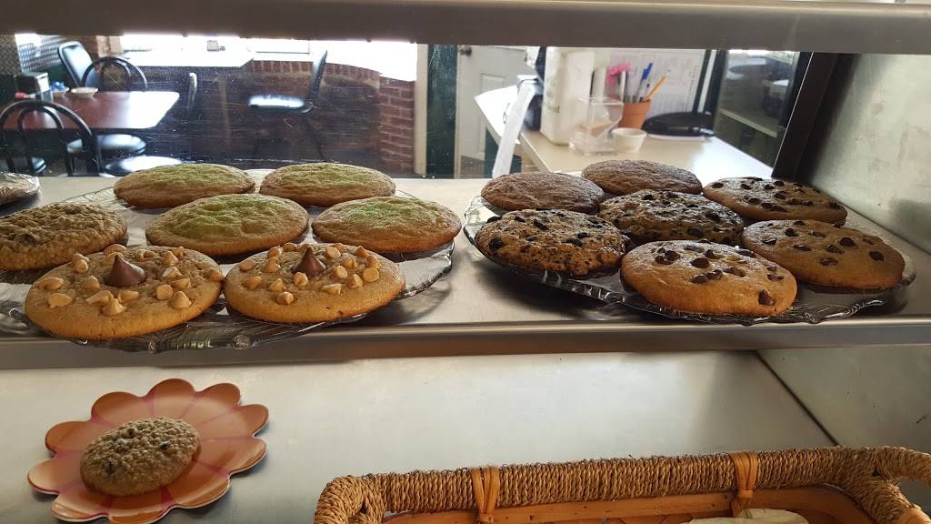 Paulines Soups | restaurant | 501 Penn St, Reading, PA 19601, USA | 6103756055 OR +1 610-375-6055