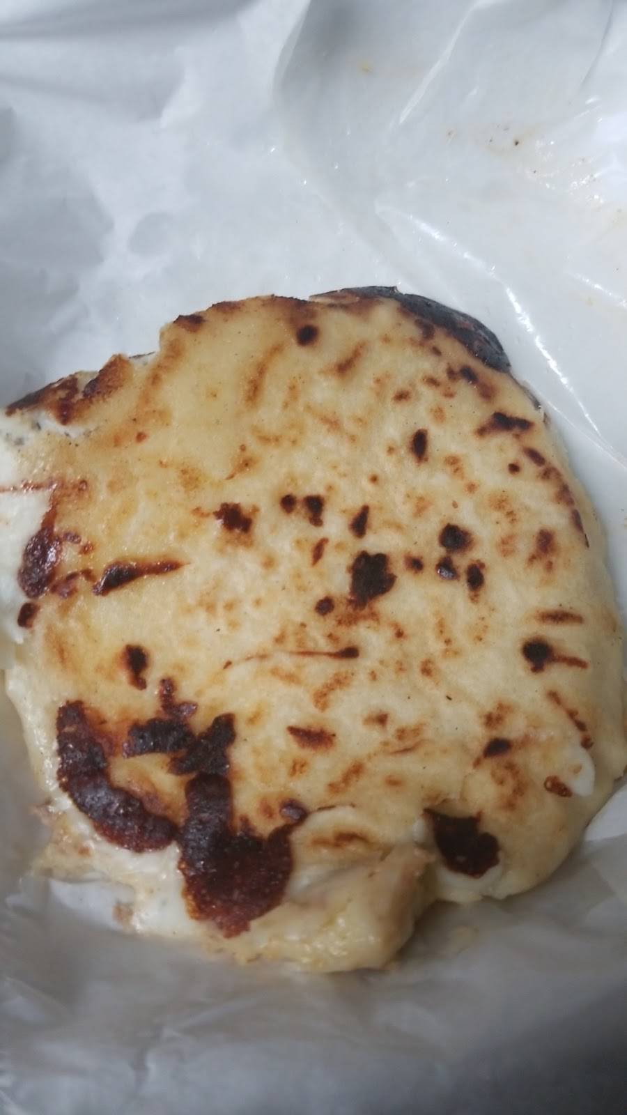 Pupuseria La Placita | restaurant | 3602 Campbell Rd, Houston, TX 77080, USA | 8328872769 OR +1 832-887-2769