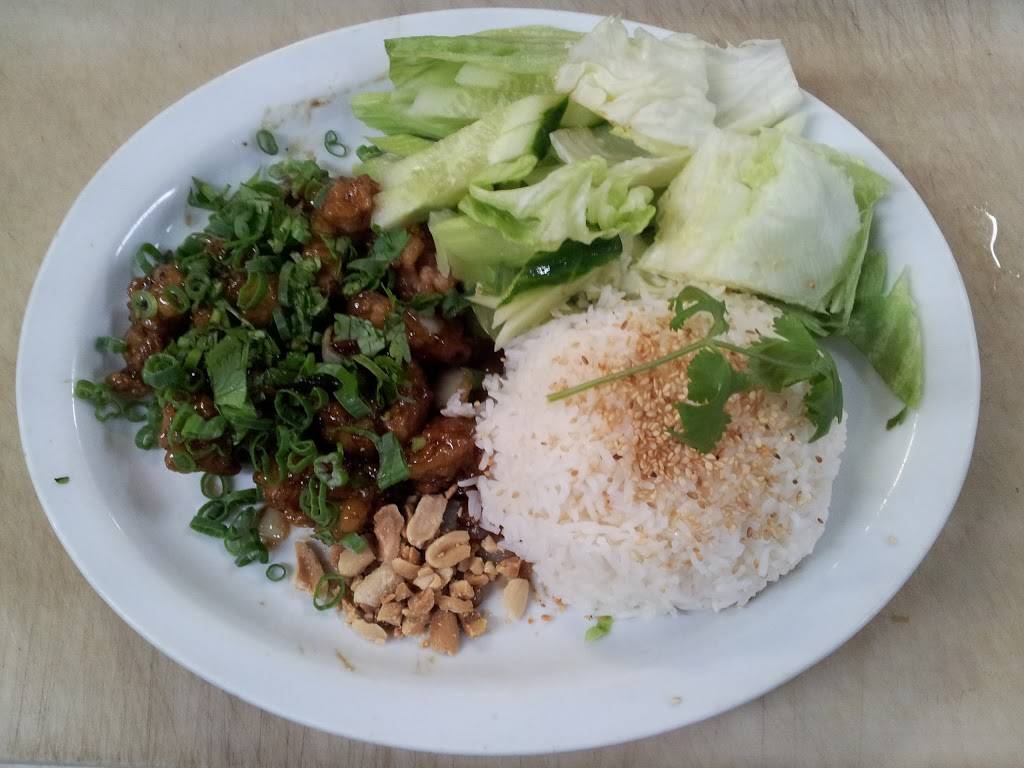 Restaurant Y Lan | restaurant | 6425 Rue Saint-Denis, Montréal, QC H2S 2R6, Canada | 5144953812 OR +1 514-495-3812