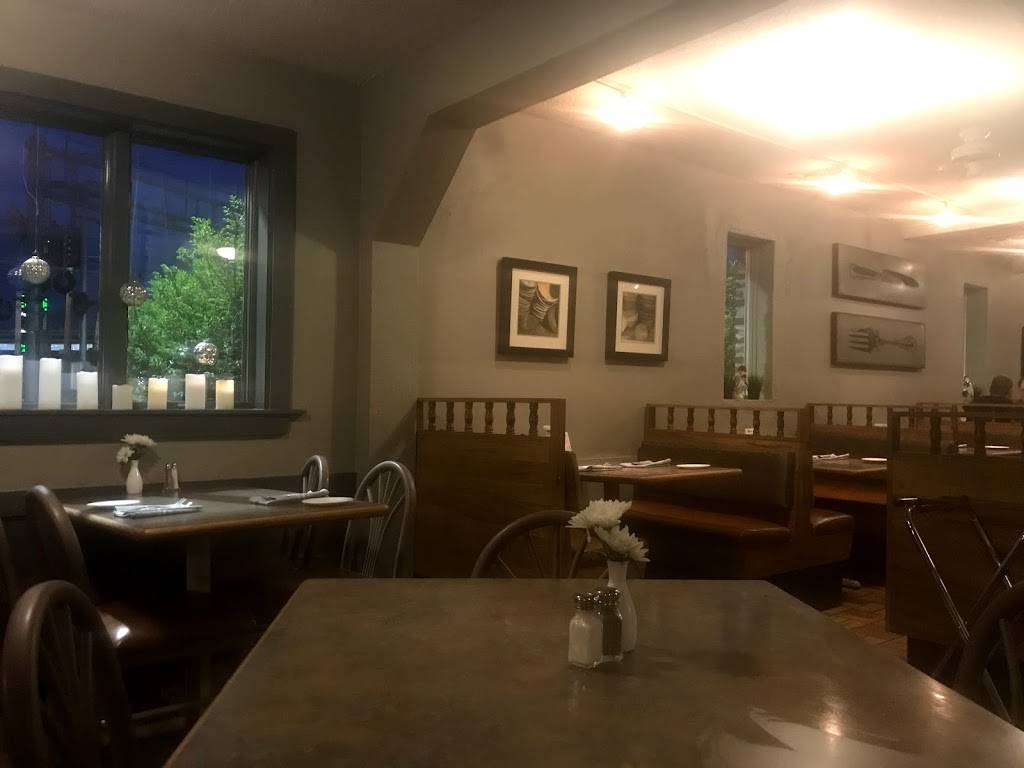 Crispis Italian Cuisine | restaurant | 136 Broad St, Bridgewater, MA 02324, USA | 5086976733 OR +1 508-697-6733