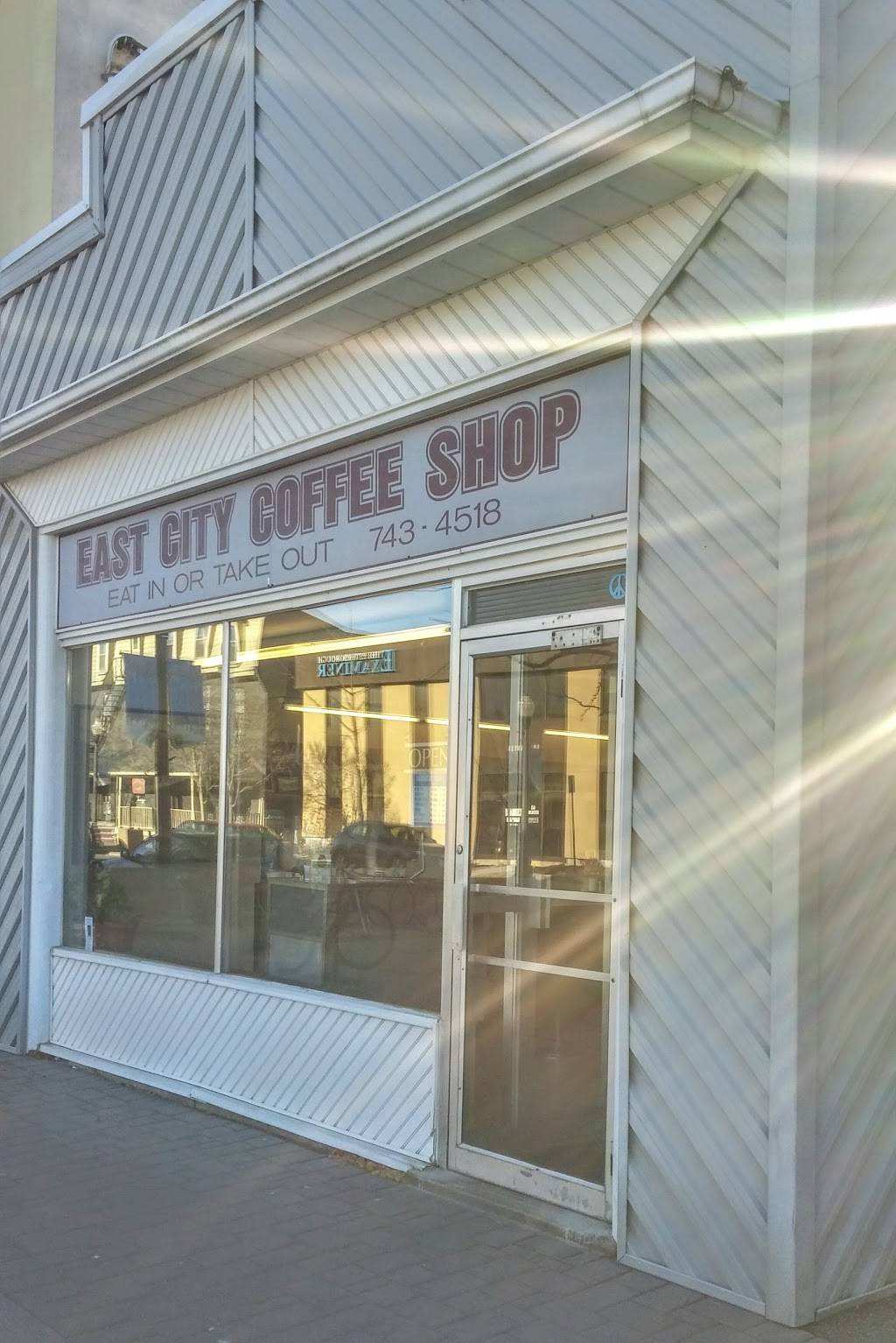 East City Coffee Shop | cafe | 55 Hunter St E, Peterborough, ON K9H 1G4, Canada | 7057434518 OR +1 705-743-4518