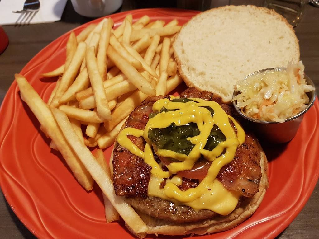 Papas Pizzeria | restaurant | 18 Manitou Cres W, Amherstview, ON K7N 1S3, Canada | 6133896722 OR +1 613-389-6722