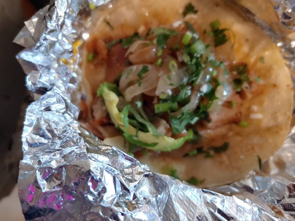 LAZ TREZ REYNAZ | restaurant | 11250 Veterans Memorial Dr, Houston, TX 77067, USA | 2819486511 OR +1 281-948-6511