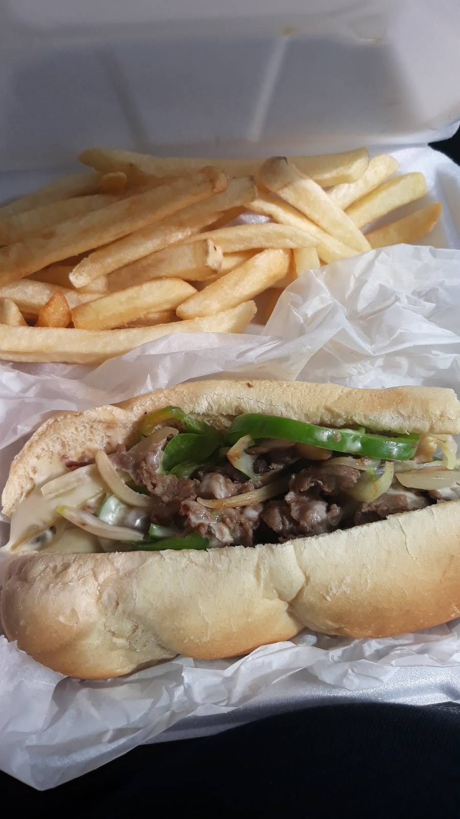 GoBurger N Wings | restaurant | 1688 E Silver Star Rd, Ocoee, FL 34761, USA | 4079306699 OR +1 407-930-6699