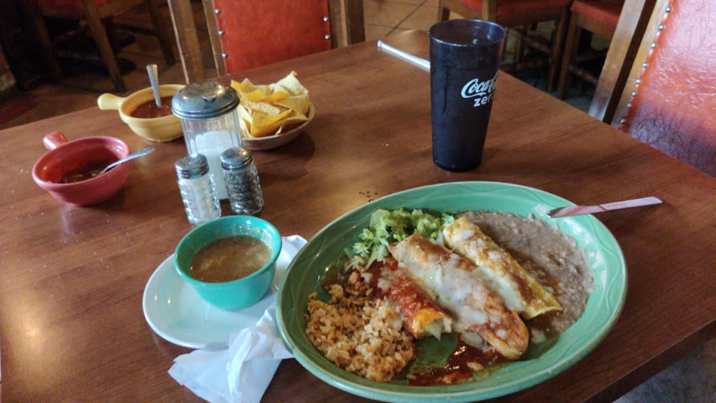 Gonzalos G & R Restaurant | restaurant | 401 E Nevada Ave, El Paso, TX 79902, USA | 9155469343 OR +1 915-546-9343