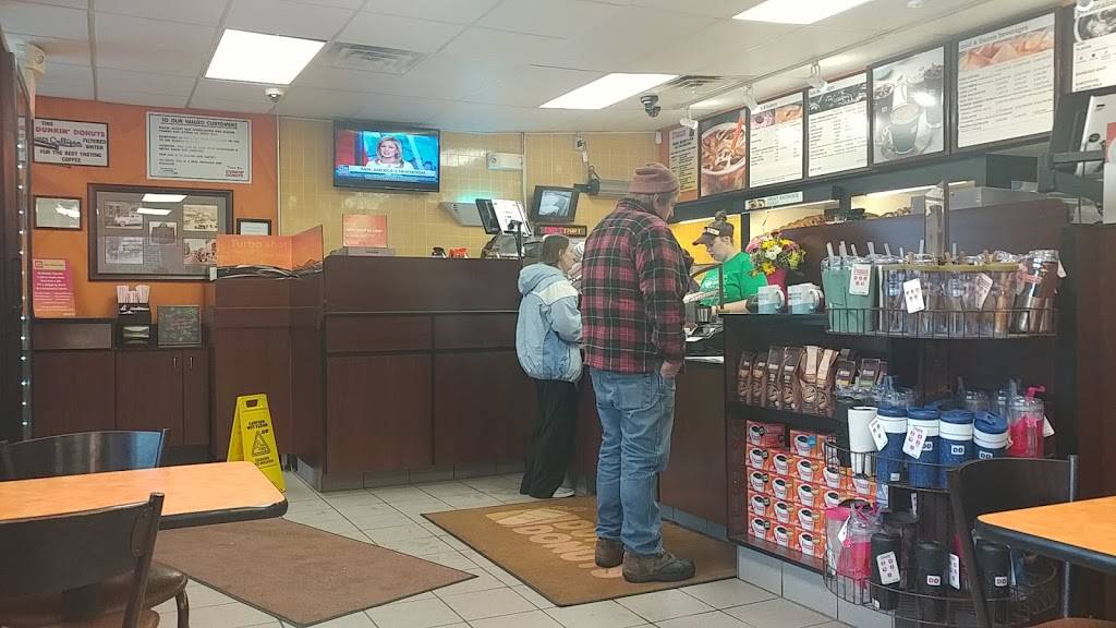 Dunkin | bakery | 40 S Main St, Carbondale, PA 18407, USA | 5702823364 OR +1 570-282-3364