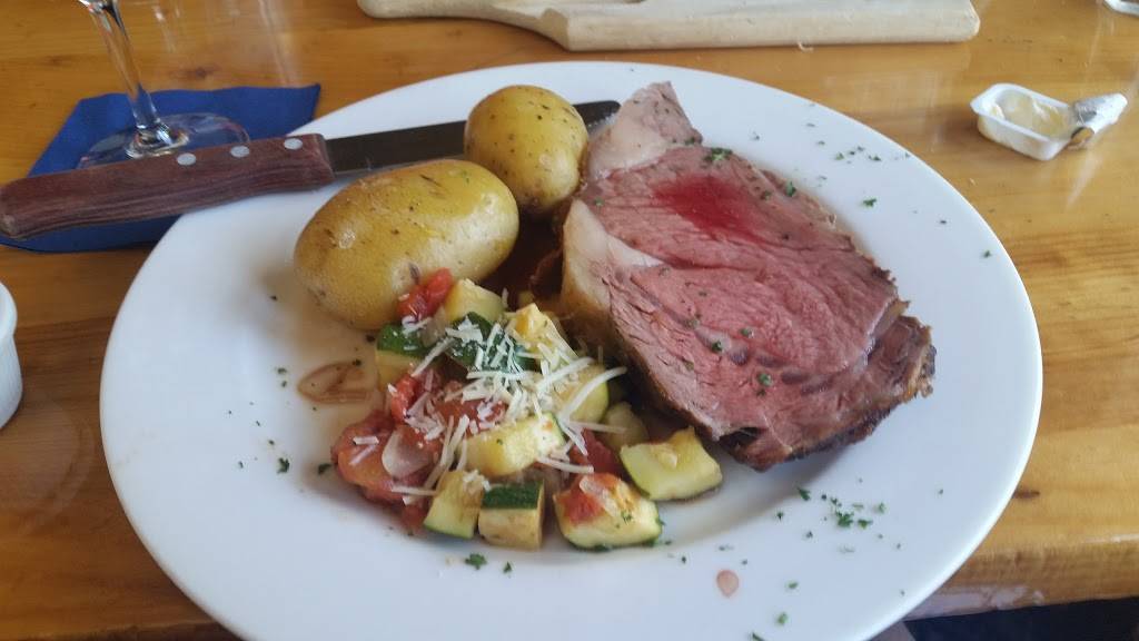 Old Mission Tavern | restaurant | 17015 Center Rd, Traverse City, MI 49686, USA | 2312237280 OR +1 231-223-7280