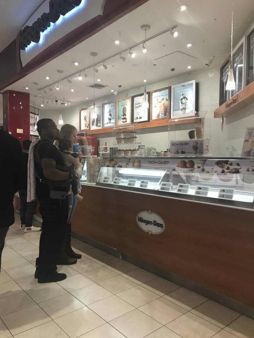 Häagen-Dazs | restaurant | 160 N Gulph Rd, King of Prussia, PA 19406, USA | 6102654755 OR +1 610-265-4755