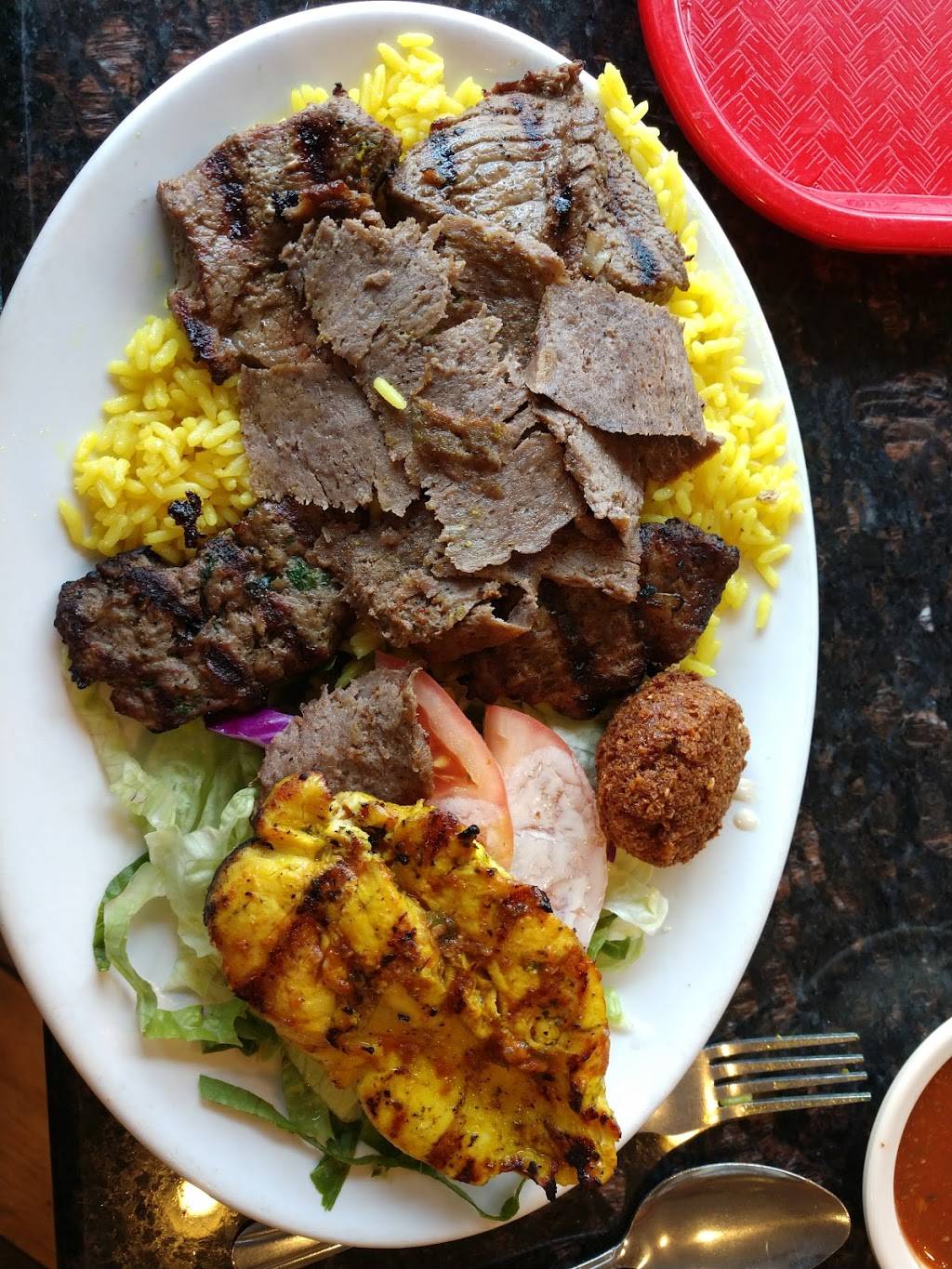 Pita Inn | restaurant | 200 Oak Creek Plaza, Mundelein, IL 60060, USA | 8475668888 OR +1 847-566-8888