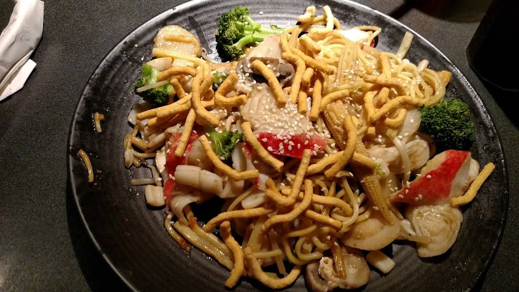 HuHot Mongolian Grill | restaurant | 4530 Rib Mountain Dr, Wausau, WI 54401, USA | 7152985517 OR +1 715-298-5517
