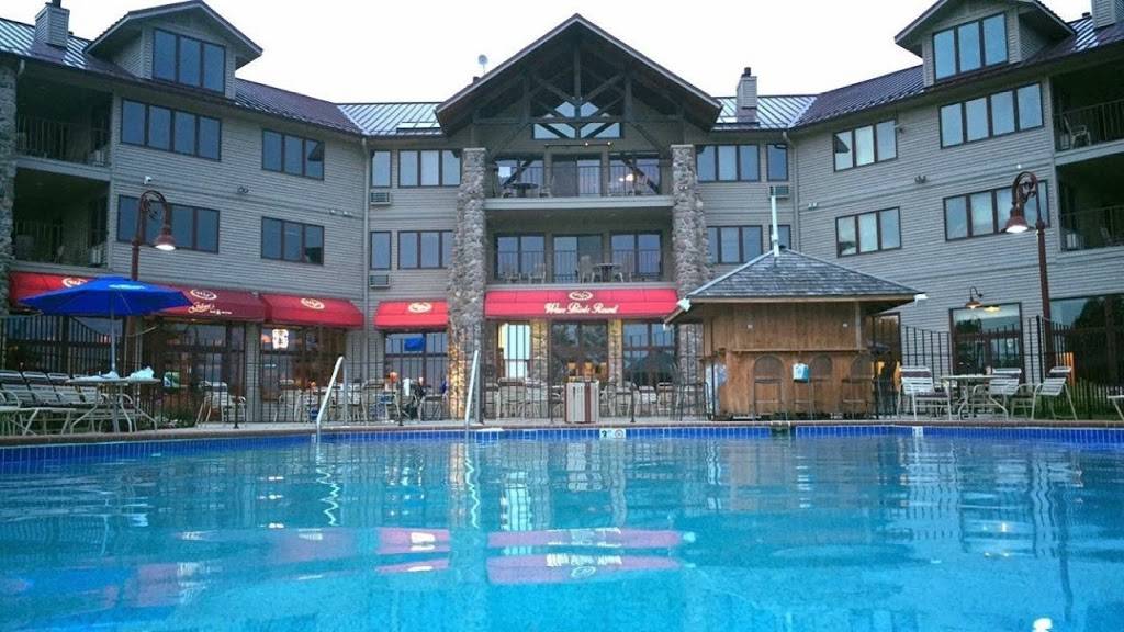 Wave Pointe Marina & Resort | restaurant | 3600 Co Rd CC, Sturgeon Bay, WI 54235, USA | 9208245440 OR +1 920-824-5440