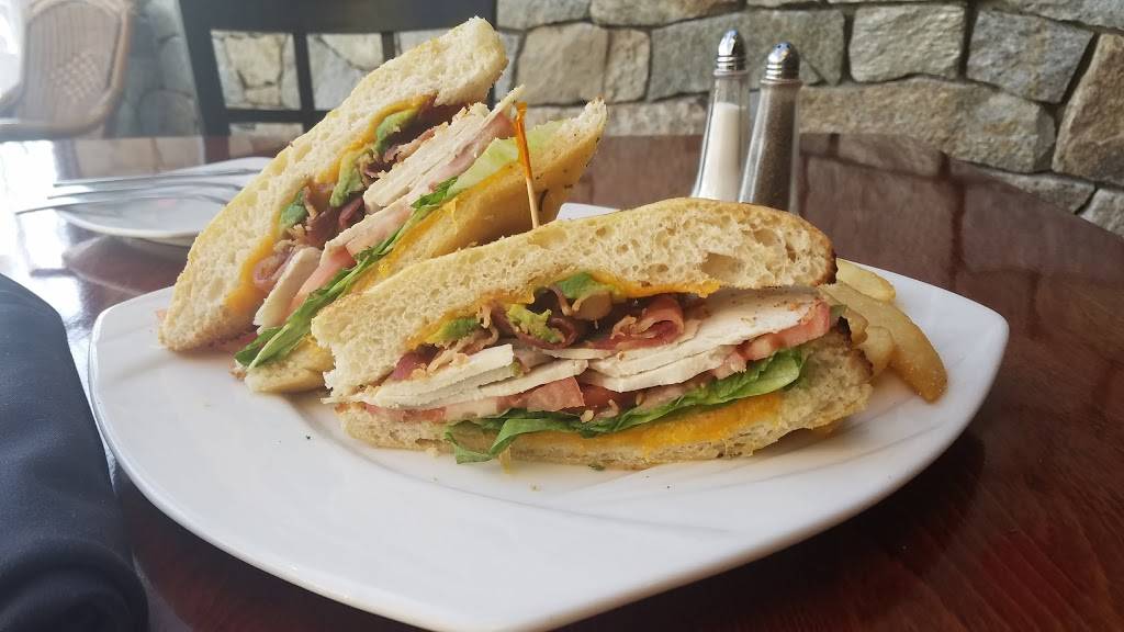 San Marino Ristorante Italiano | restaurant | 111 Thomaston Ave, Waterbury, CT 06702, USA | 2037551148 OR +1 203-755-1148