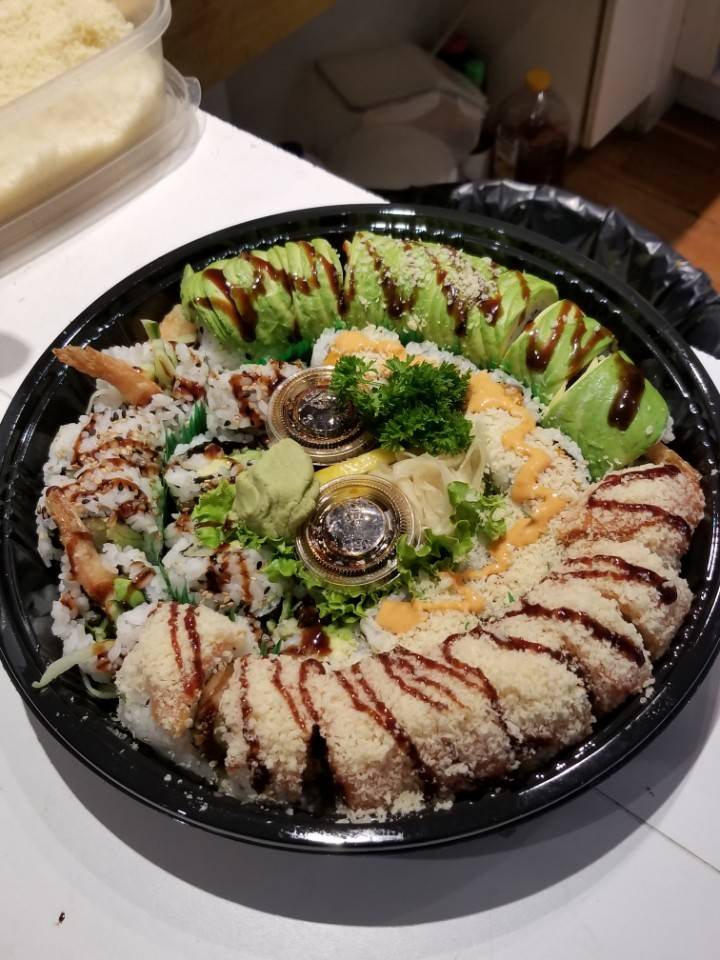Simons Sushi | restaurant | 883 Eglinton Ave W, York, ON M6C 2C1, Canada | 4165193919 OR +1 416-519-3919