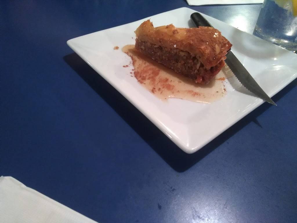 Yannis Greek Restaurant | restaurant | 7419 Greenwood Ave N, Seattle, WA 98103, USA | 2067836945 OR +1 206-783-6945