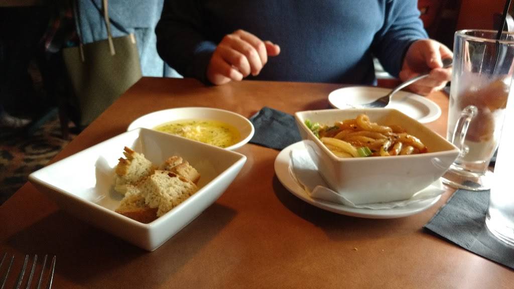 Bistro 70 | restaurant | 70 N St Clair St, Painesville, OH 44077, USA | 4403527070 OR +1 440-352-7070