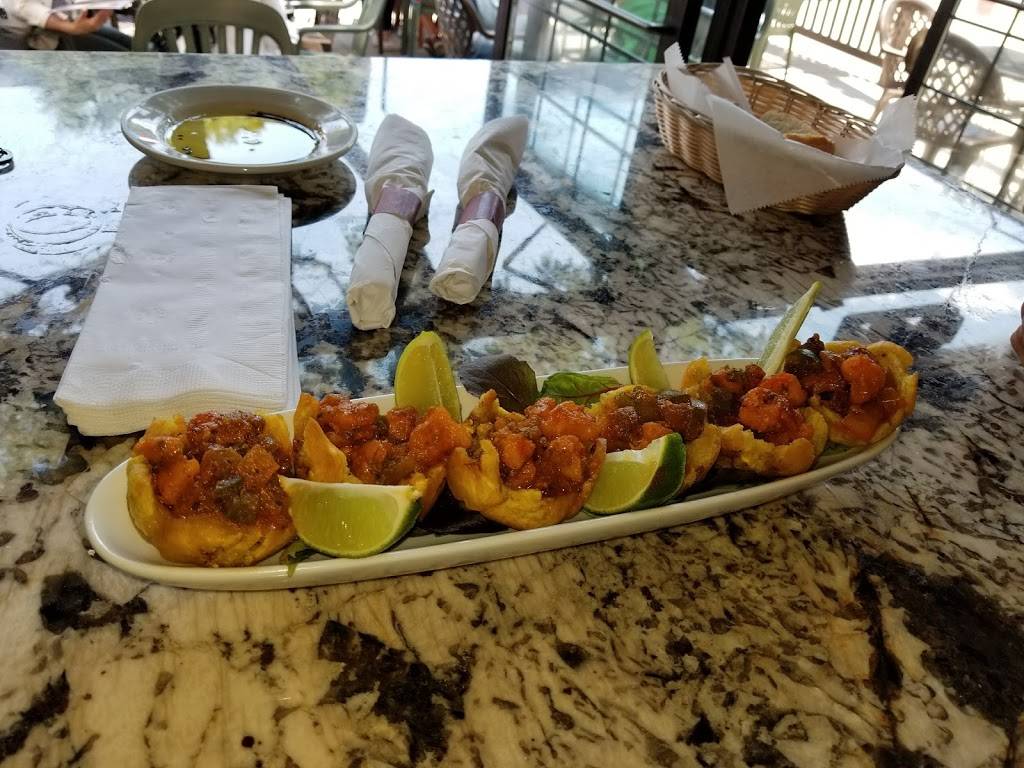 La Bruquena | restaurant | 2726 W Division St, Chicago, IL 60622, USA | 7732762915 OR +1 773-276-2915