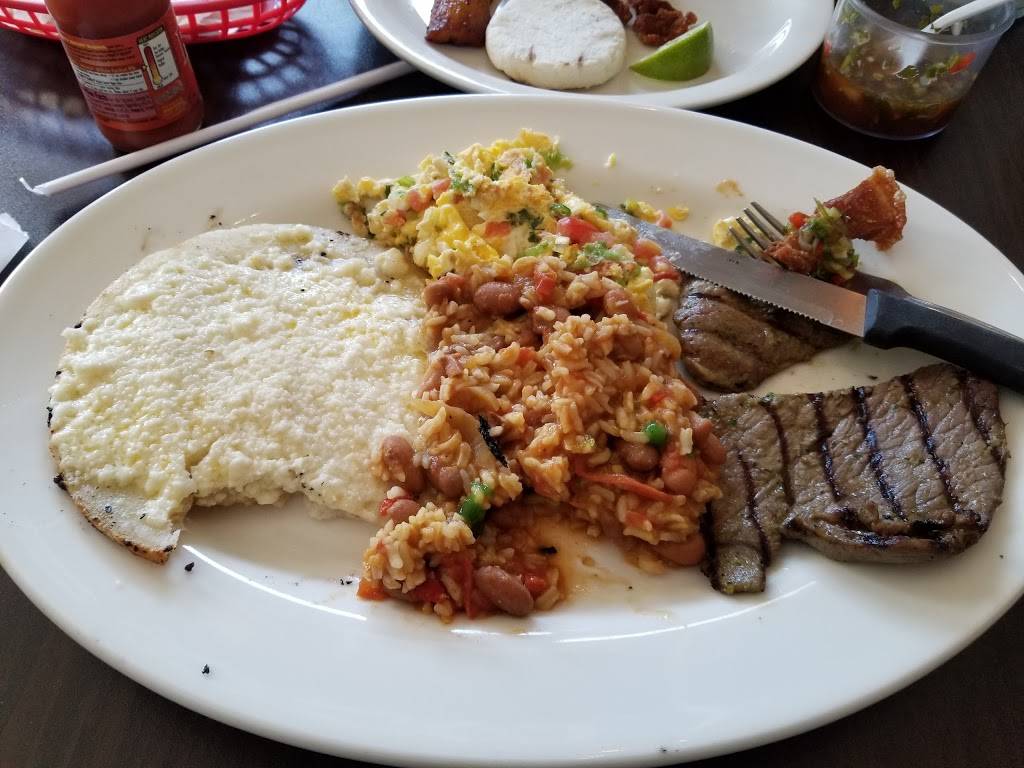 Mi Carreta Restaurant and Bakery | restaurant | 2705 54th Ave N, St. Petersburg, FL 33714, USA | 7275757929 OR +1 727-575-7929