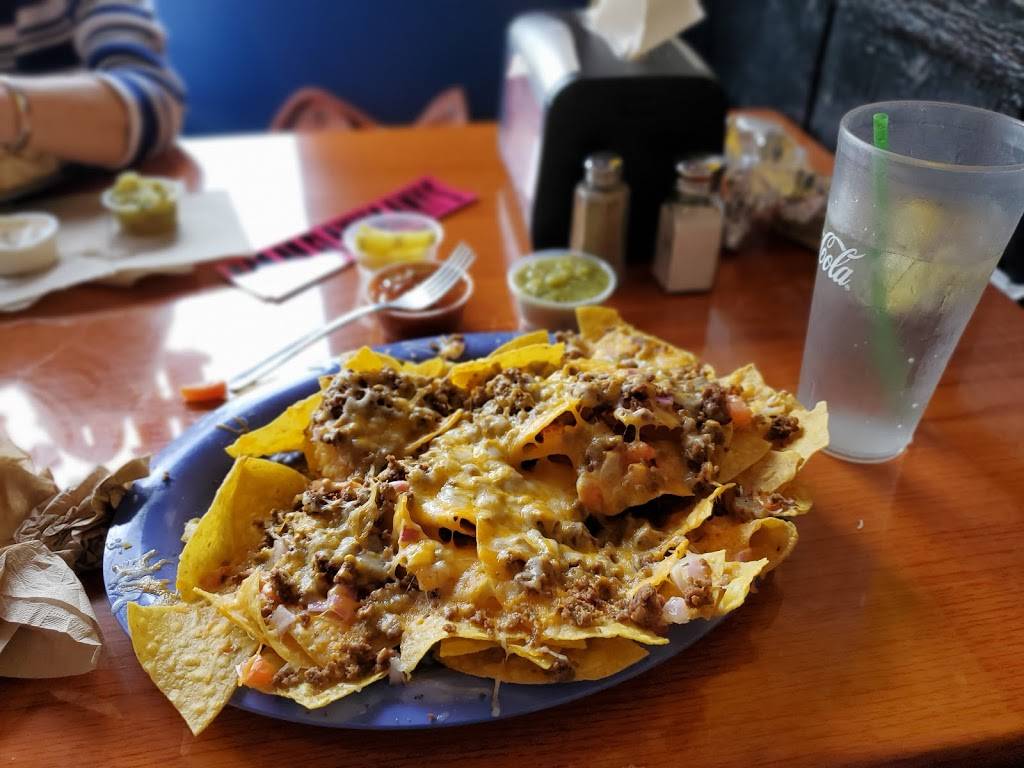 Flaming Amys Burrito Barn WILMINGTON LOCATION | restaurant | 4002 Oleander Dr, Wilmington, NC 28403, USA | 9107992919 OR +1 910-799-2919