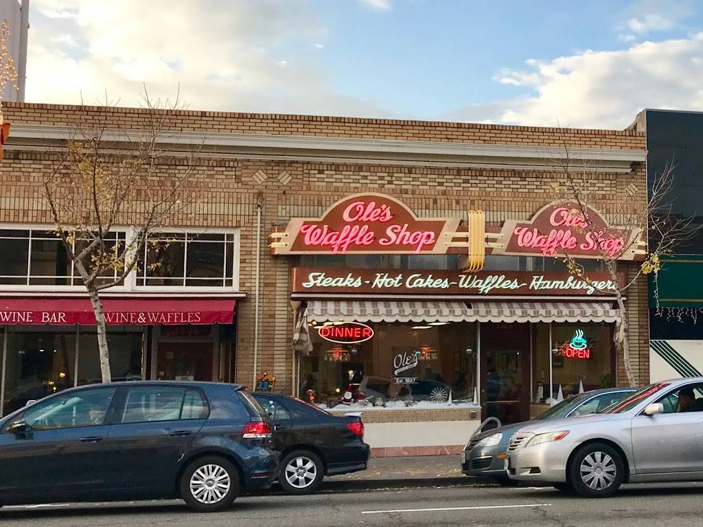 Oles Waffle Shop | restaurant | 1507 Park St, Alameda, CA 94501, USA | 5105228108 OR +1 510-522-8108